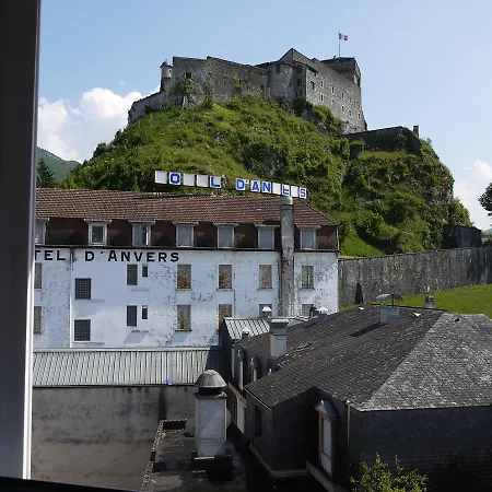 Ξενοδοχείο Saint-charles 2*