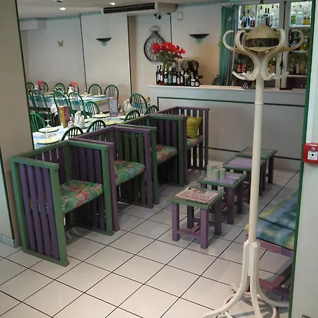 Saint-charles Ξενοδοχείο 2*