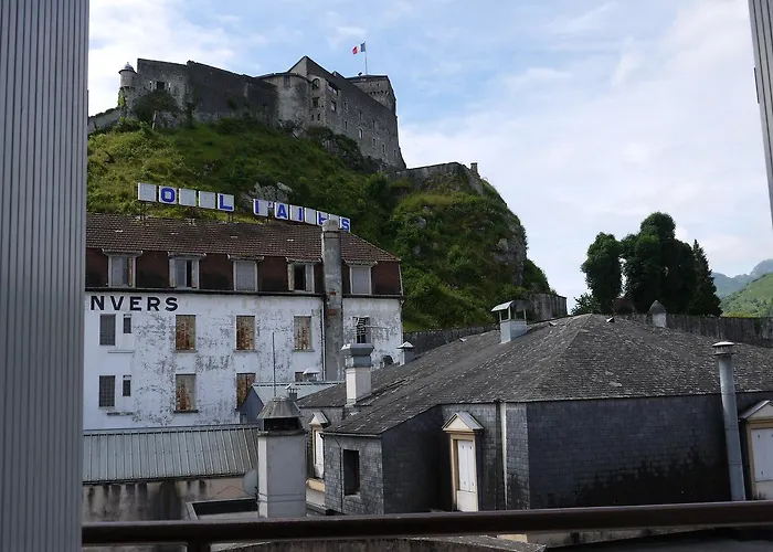 Saint-charles 2* Λούρδη