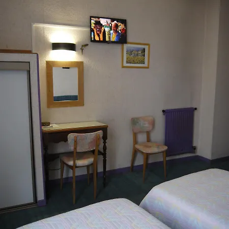 Saint-charles Hotel 2*